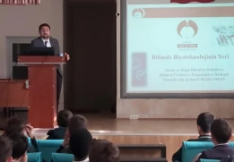 Bitkisel Üretim ve Teknolojileri Bölümü Araştırma Görevlimiz Mustafa Alp Arslan Umarusman Ortaokul Öğrencileri için Biyoteknoloji Konulu Seminer Verdi