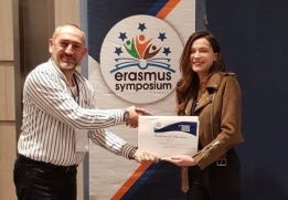 İç Mimarlık Bölümü Araştırma Görevlimiz Gökçe Onur, 3. Erasmus Uluslararası Akademik Araştırmalar Sempozyumuna Katıldı