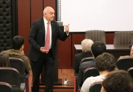 KGTÜ Kariyer Merkezi Tarafından “Lojistik Sektöründe Kariyer Yönelimleri ve Fırsatlar” Semineri Gerçekleştirildi