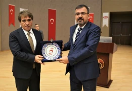 Konya Gıda ve Tarım Üniversitesi, Tarımda Dijital Teknolojiler Zirvesine Ev Sahipliği Yaptı !