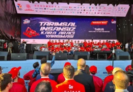 &Ouml;ğrencilerimiz &Ccedil;ift&ccedil;ilerimiz İ&ccedil;in Geliştirdikleri Yerli ve Milli Teknolojiler İle Tarımla İlgili İki Farklı Kategoride TEKNOFEST 2021 Finallerinde &Ouml;d&uuml;l Kazandı