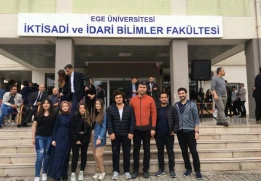 Öğrencilerimiz Ekonomi Alanında Ülkemizin Önemli Kongrelerinden Olan 22. Uluslararası İktisat Öğrencileri Kongresi’nde Ödül Kazandı