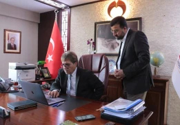 Rekt&ouml;r&uuml;m&uuml;z Prof. Dr. Erol TURAN, Anadolu Ajansı &ldquo;Yılın Fotoğrafları&rdquo; Oylamasına Katıldı