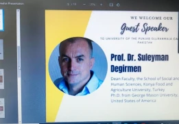 Sosyal ve Beşeri Bilimler Fakültesi Dekanımız Prof. Dr. Süleyman Değirmen “Why Does Academic Writing Matter for Quality Dissertation Writing” Başlıklı Webinara Katıldı
