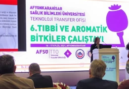 Tarım ve Doğa Bilimleri Fak&uuml;ltesi &Ouml;ğretim &Uuml;yemiz Prof. Dr. Menşure &Ouml;zg&uuml;ven 6. Tıbbi ve Aromatik Bitkiler &Ccedil;alıştayına Katıldı