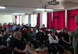 &Uuml;niversite/B&ouml;l&uuml;m Tanıtımı kapsamında Karatay 15 Temmuz Şehitleri Anadolu Lisesinde YBS B&ouml;l&uuml;m&uuml; tanıtımı yapılmıştır