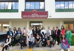 Üniversitemiz ve Karamanoğlu Mehmetbey Üniversitesi Ev Sahipliğinde, Michigan State Üniversitesi İşbirliği ile Gıda Biyoteknolojisi Sempozyumu Gerçekleştirildi