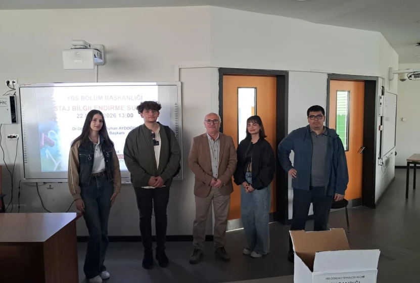 Y&ouml;netim Bilişim Sistemleri &Ouml;ğrenci Temsilcisi Se&ccedil;imi ve Staj Hakkında Bilgilendirme faaliyeti icra edilmiştir