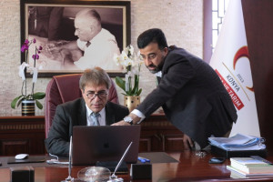 Rekt&ouml;r&uuml;m&uuml;z Prof. Dr. Erol TURAN, Anadolu Ajansı &ldquo;Yılın Fotoğrafları&rdquo; Oylamasına Katıldı