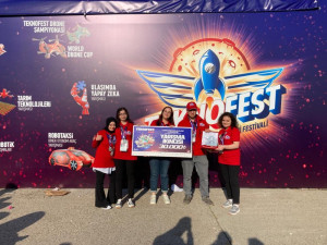 Üniversitemiz Plantwave Takımı, Teknofest 2023'te Tarım Teknolojileri Kategorisinde Türkiye İkincisi Oldu