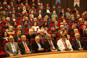 Kırım Türklerinin Milli Lideri Ve Ukrayna Parlamentosu Milletvekili Mustafa Abdülcemil Kırımoğlu'na Fahri Doktora Takdim Edildi