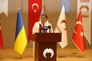 Kırım Türklerinin Milli Lideri Ve Ukrayna Parlamentosu Milletvekili Mustafa Abdülcemil Kırımoğlu'na Fahri Doktora Takdim Edildi