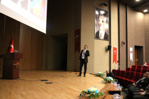 Konya Gıda ve Tarım Üniversitesi, Tarımda Dijital Teknolojiler Zirvesine Ev Sahipliği Yaptı !