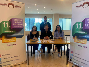 Yönetim Bilişim Zirvesi İzmir'de Gerçekleşti