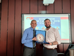 Üniversitemizde Dinamik Ortamda Dış Ticaret: Avantajlar ve Zorluklar” Konulu Panel Düzenlendi