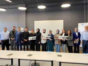 RouteAI Takımı, "Sosyal Yenilikçilik Etki Programı" Kapsamında Düzenlenen "Çözüm Hackathonu'nda" Yarışmasında Üçüncülük Ödülünü Almaya Hak Kazandı
