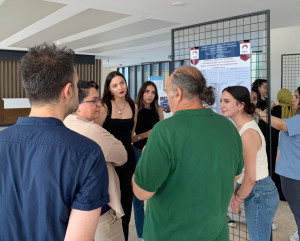 Üniversitemiz Psikoloji Bölümü 4. Sınıf Öğrencileri "Mezuniyet Projesi" Dersi Kapsamında Poster Bildiri Sunumu Düzenledi
