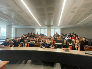 Psikoloji Bölümü 1. sınıf Öğrencilerine "Temel İlk Yardım Eğitimi" Düzenlendi