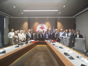 IV. Tarım Orman Şurasın'a Üniversitemiz Öğretim Üyeleri Dr. Öğr. Üyesi Mustafa Özsarı ve Dr. Mustafa Alparslan Umarusman Şura Üyesi Olarak Katılım Sağladı