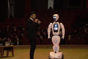 KGTÜ’de “RoboAI – Geleceği Şekillendiren Teknolojiler Zirvesi” Gerçekleşti