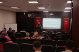 Üniversitemizde “İş Yerinde İletişim ve Sağlıklı Sınırlar” Konulu Hizmet İçi Eğitim Düzenlendi