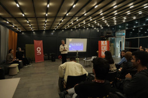 Pergel Fellowship Programı'nda Akılcı Düşünme Atölyesi: Ön Yargılarımız Sorgulandı, Farklı Bakış Açıları Keşfedildi!