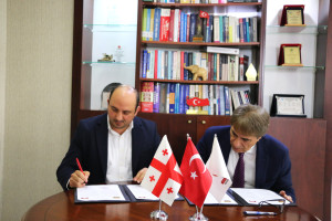 G&uuml;rcistan Iakob Gogebashvili Telavi State University ile İş Birliği Protokol&uuml; İmzalandı