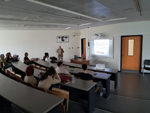 Y&ouml;netim Bilişim Sistemleri &Ouml;ğrenci Temsilcisi Se&ccedil;imi ve Staj Hakkında Bilgilendirme faaliyeti icra edilmiştir