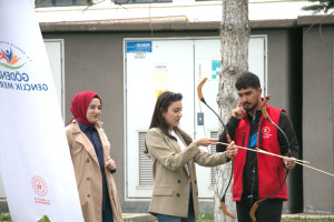 KGT&Uuml;&rsquo;de 14 Mayıs Coşkusu: Bahar Festivalinde Dolu Dolu Bir G&uuml;n!