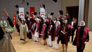 Konya Gıda ve Tarım Üniversitesi'nde Mezuniyet Coşkusu