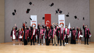 Konya Gıda ve Tarım Üniversitesi'nde Mezuniyet Coşkusu