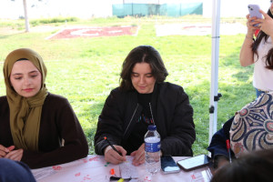 Kamp&uuml;ste Festival Havası &Ouml;ğrenci Toplulukları Bir Araya Geldi!