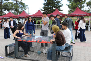 Kamp&uuml;ste Festival Havası &Ouml;ğrenci Toplulukları Bir Araya Geldi!