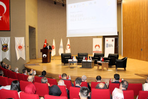 Üniversitemizde "İyileşme Aile ile Başlar: Denetimli Serbestlikte Ailenin Dönüştürücü Gücü" Paneli Gerçekleştirildi