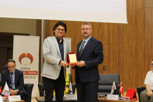 Üniversitemizde "İyileşme Aile ile Başlar: Denetimli Serbestlikte Ailenin Dönüştürücü Gücü" Paneli Gerçekleştirildi