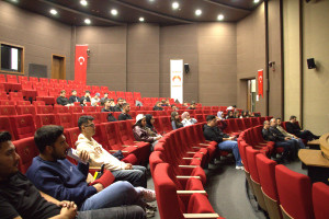 Dijital Tarım Teknolojileri Konferansında TOPRAQ Temsilcileri &Ouml;ğrencilerle Buluştu