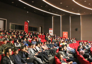 M&uuml;tevelli Heyet Başkanımız Dr. Mikdat &Ccedil;akır, &Ouml;ğrencilerimize Y&ouml;nelik &ldquo;Girişimcilik&rdquo; Eğitimi Başlattı ve &Ouml;ğrenci Topluluklarımızla Bir Araya Geldi