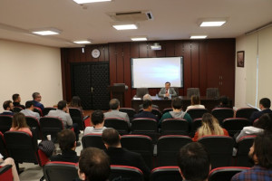 S&uuml;rekli Eğitim Uygulama ve Araştırma Merkezimiz Tarafından &ldquo;EBYS uygulamaları ve G&uuml;venli İnternet Eğitimi&rdquo; Ger&ccedil;ekleştirildi