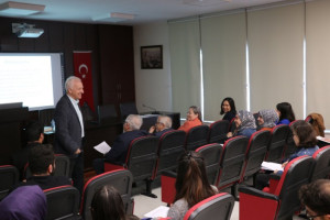 KGTÜ Kariyer Merkezi Tarafından “İş Yaşamı Kararlardan Oluşur” Konulu Seminer Gerçekleştirildi