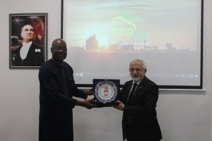 &Uuml;niversitemizde &Ccedil;ok Sayıda &Uuml;lkeden Temsilcilerin Katılımıyla Uluslararası İşbirliği Olanaklarının Değerlendirilmesi Amacıyla Toplantı D&uuml;zenlendi