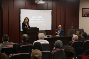 KGTÜ Göç ve Kalkınma Araştırmaları Uygulama Araştırma Merkezi (GÖKMER) Tarafından, Ötekiler ve Berikiler “Türkiye’deki Suriyelilere Ait Göç Hikâyesi ” Başlıklı Konferans Gerçekleştirildi 