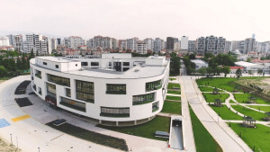 Kamp&uuml;s&uuml;m&uuml;z