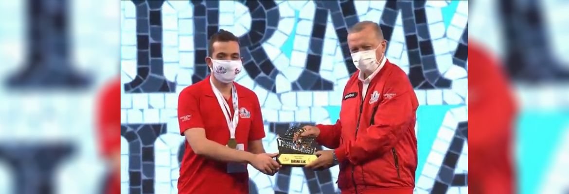 5 Yıllık Üniversiteden Dört Dörtlük Başarı; Konya Gıda ve Tarım Üniversitesi Öğrencileri Teknofest Bilgi-İşlem Kategorisindeki Yarışmanın Birincisi Oldu, Ödüllerini Cumhurbaşkanı ERDOĞAN Verdi