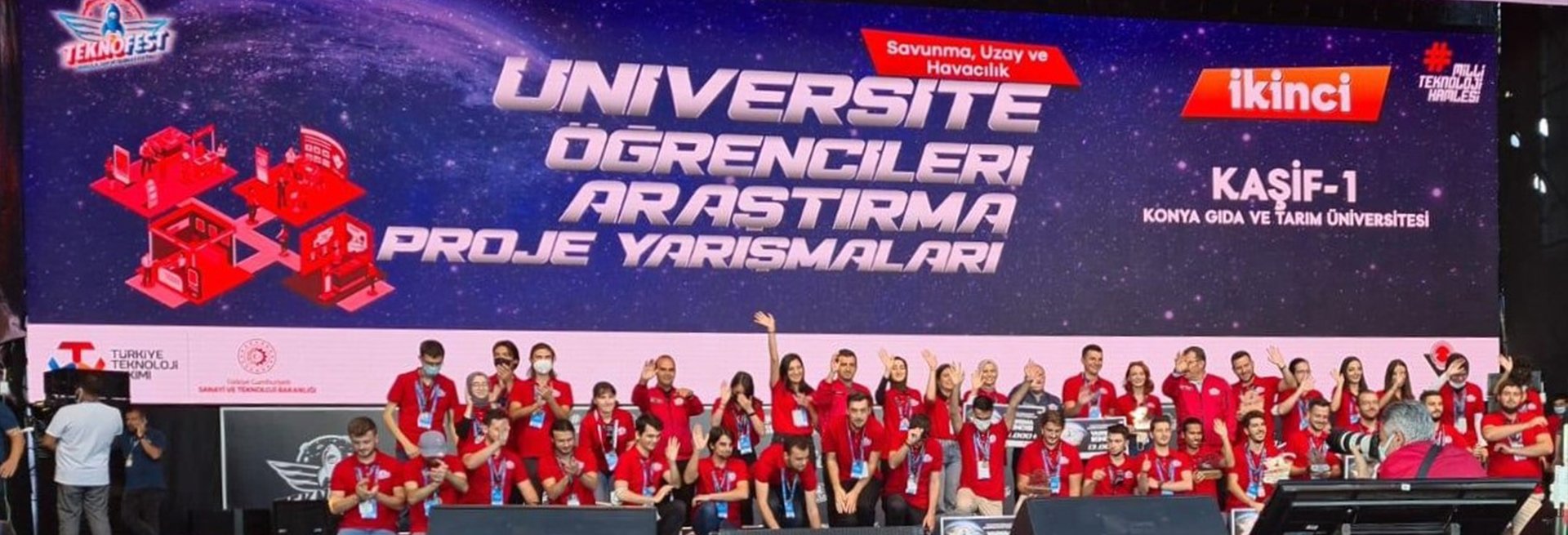 Öğrencilerimiz TEKNOFEST 2021 Kapsamında Düzenlenen 2242 TÜBİTAK Üniversite Öğrencileri Araştırma Projeleri Yarışması Savunma, Uzay ve Havacılık Kategorisinde Finalinde Türkiye İkincisi Oldu